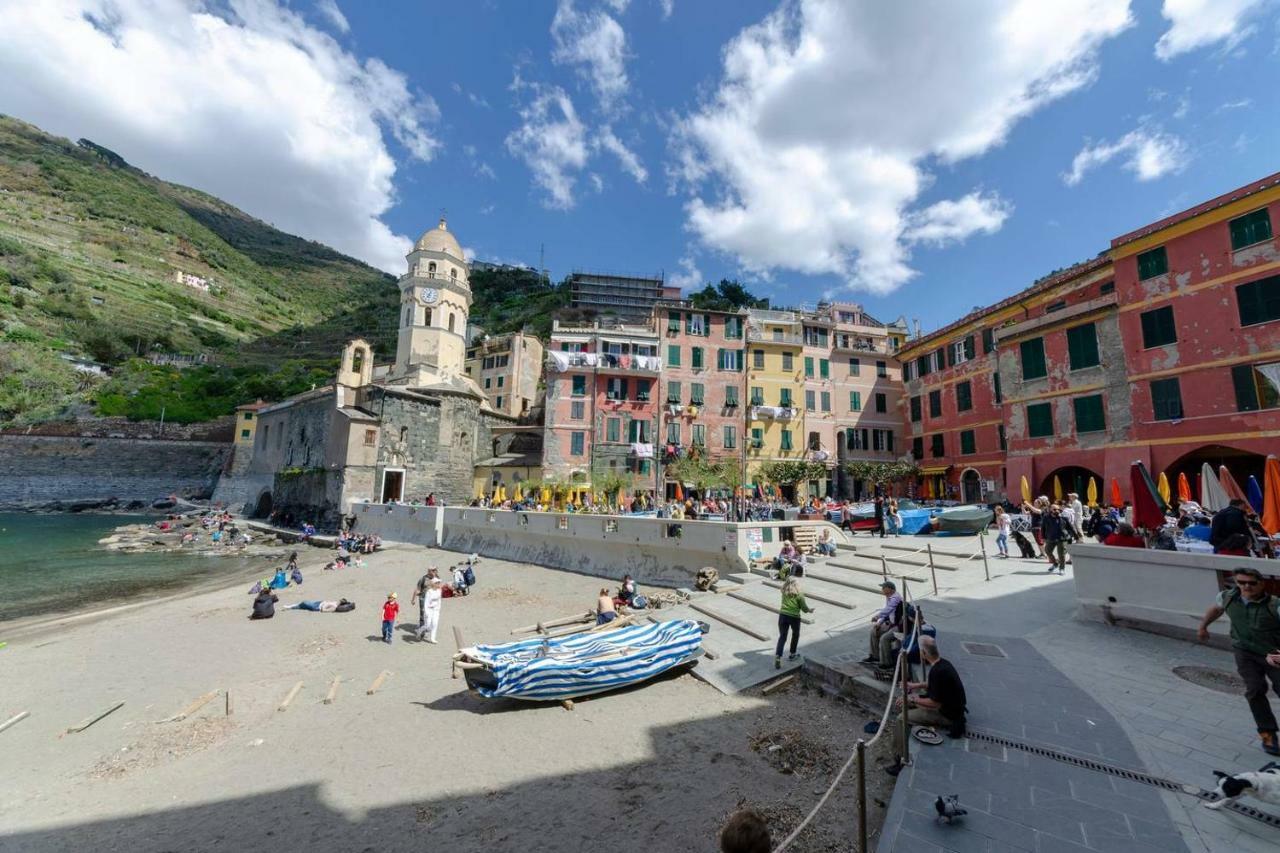 Joivy Light Flat With Great View, Cinque Terre Lägenhet Vernazza Exteriör bild